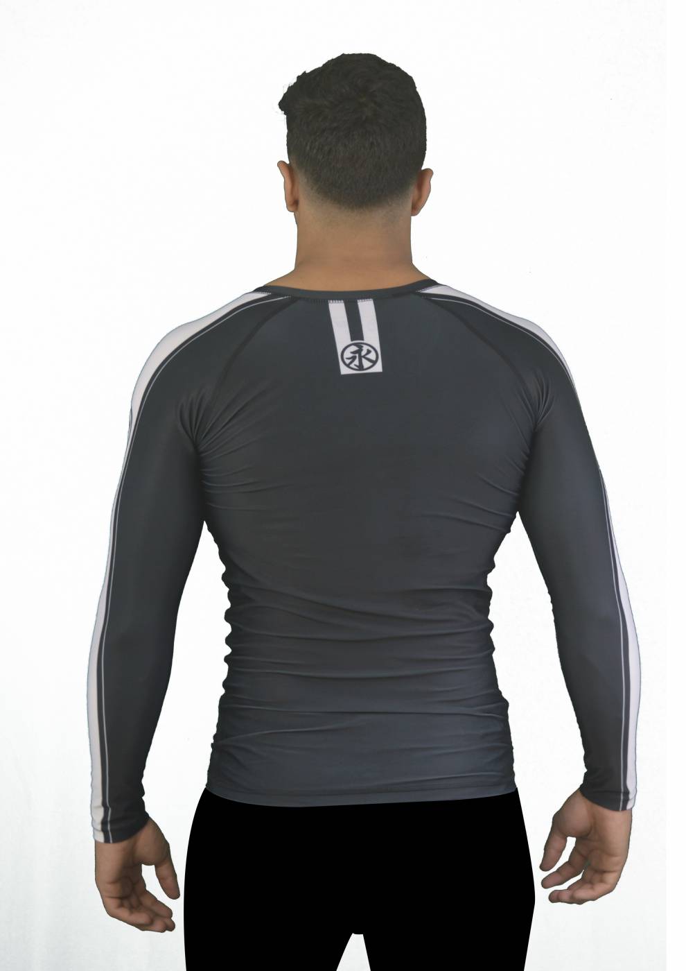 Move Rash Guard L/S - White